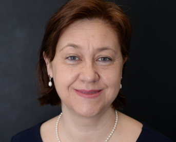 Portrait Prof. Cristina Has